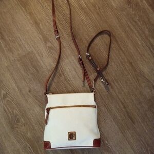 Dooney & Bourke crossbody bag